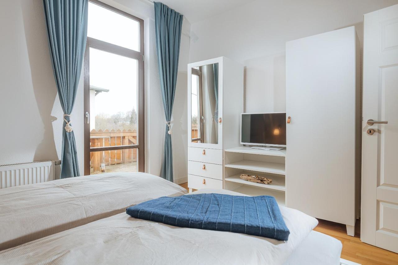 Grosse Koje Mit Terrasse Apartment Росток Екстериор снимка